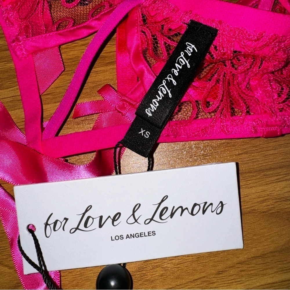 NWT For Love & Lemons Soutache Lace Garter Belt in Hot Pink size XS - Picture 7 of 9
